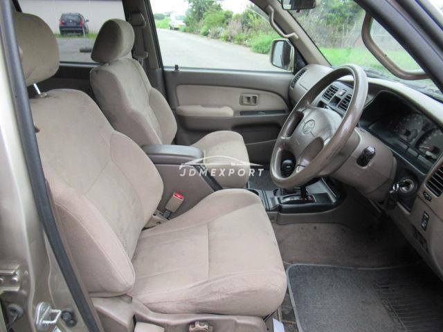 Toyota Hilux Surf 2001 thumbnail 31
