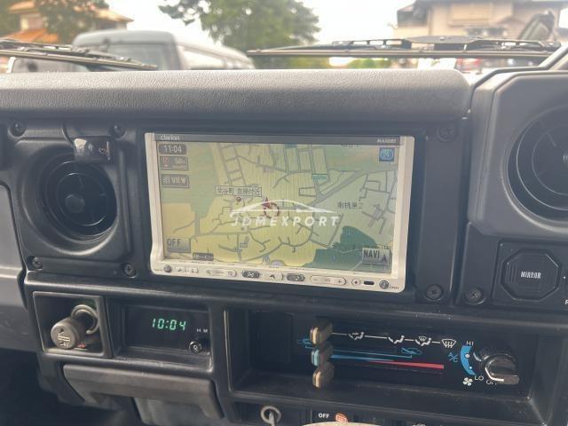 Toyota Land Cruiser 70 1994 thumbnail 17