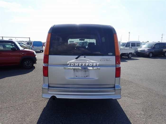 Honda stepwagon 2001 thumbnail 8