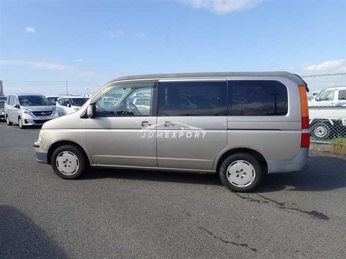 Honda stepwagon 2001 thumbnail 4