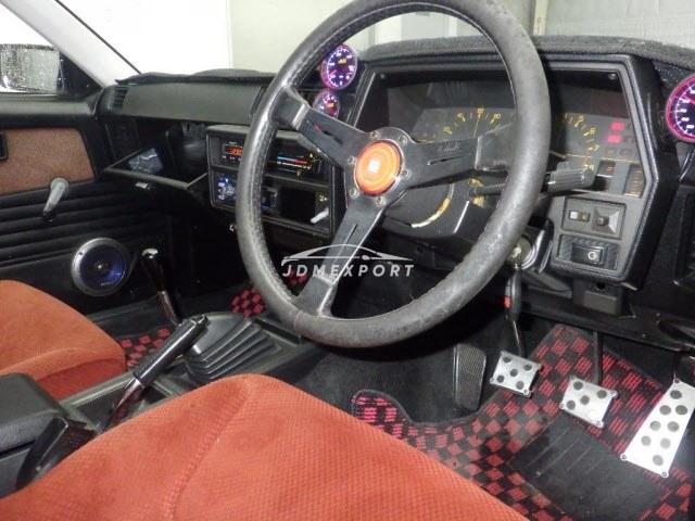 Nissan Skyline 1982 thumbnail 4