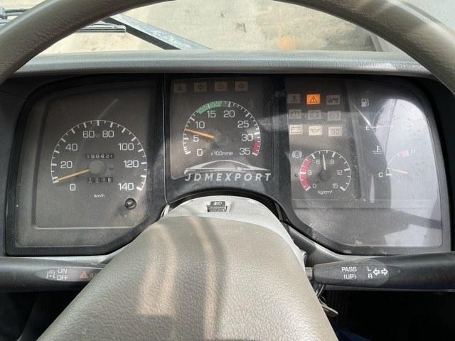 Mitsubishi Fuso Fighter 1996 thumbnail 12