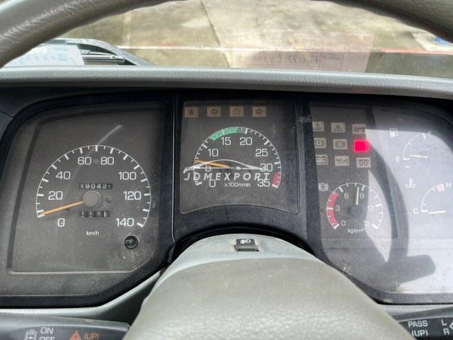Mitsubishi Fuso Fighter 1996 thumbnail 13