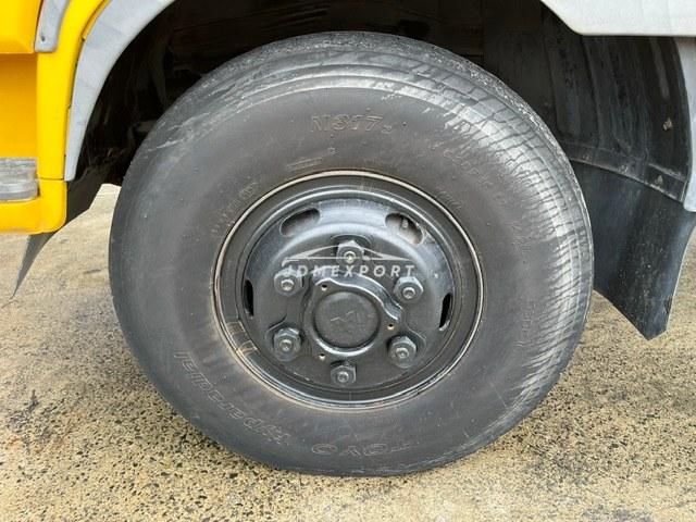 Mitsubishi Fuso Fighter 1996 thumbnail 31