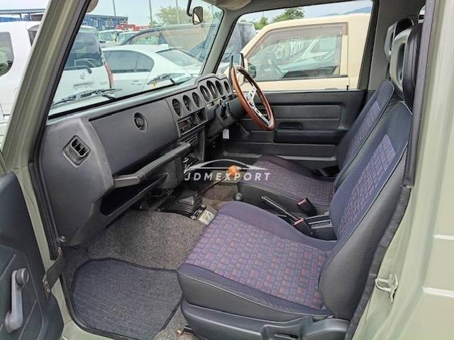 Suzuki Jimny 1996 thumbnail 3