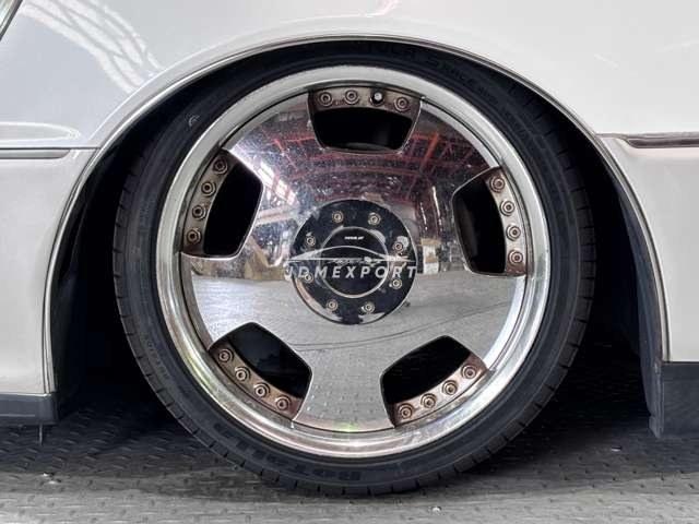 Toyota Crown Majesta 2000 thumbnail 17
