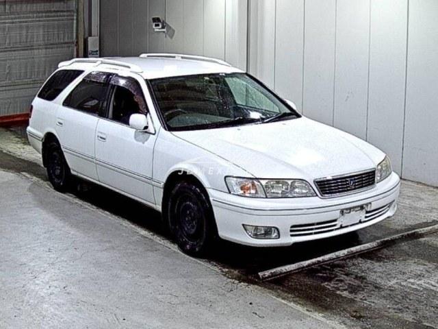 1999 Toyota Mark II Qualis SXV20W