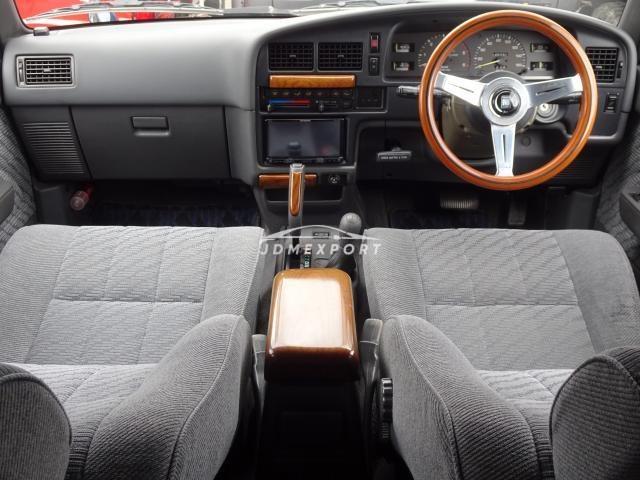 Toyota Hilux Surf 1994 thumbnail 3
