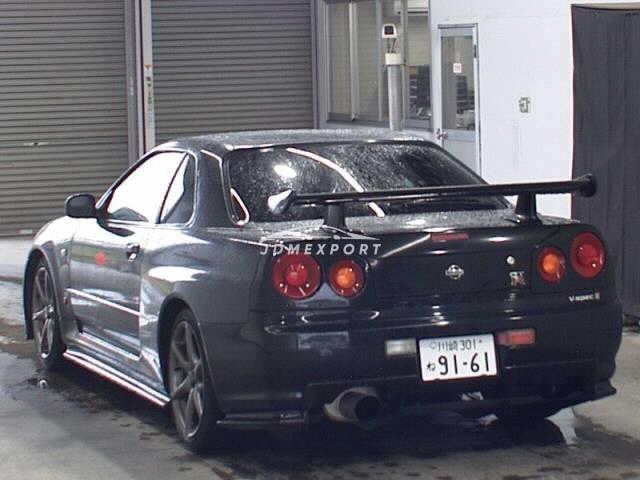 Nissan Skyline GT-R 2001 thumbnail 2