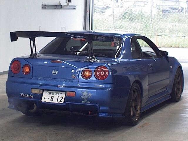 Nissan Skyline GT-R 2001 thumbnail 6