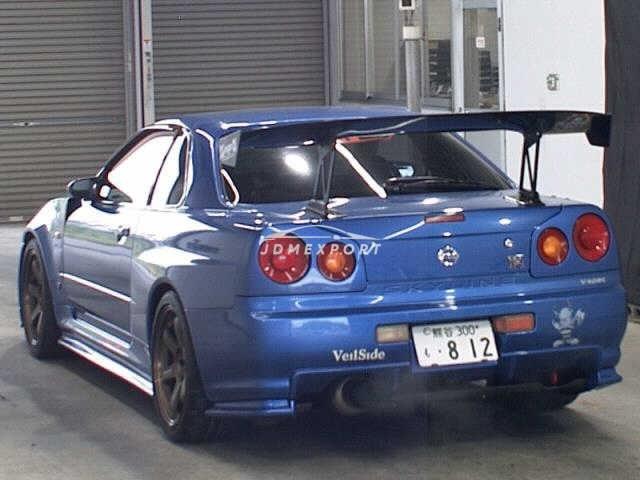 Nissan Skyline GT-R 2001 thumbnail 2