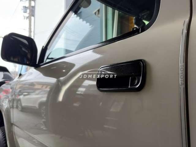 Toyota Hilux 1989 thumbnail 27