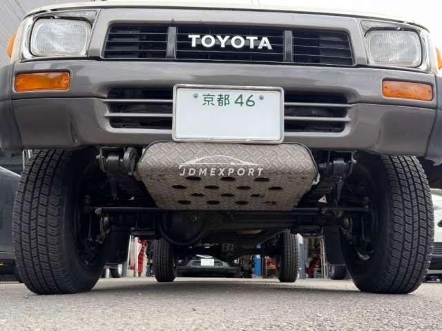Toyota Hilux 1989 thumbnail 19