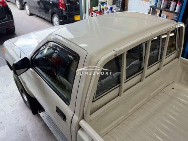 Toyota Hilux 1989 thumbnail 26