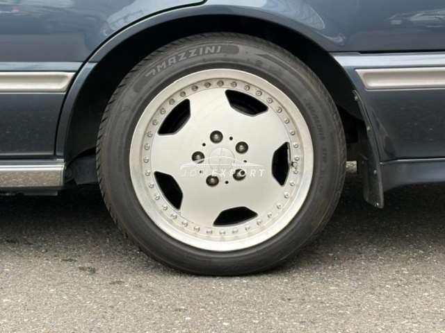 Nissan Cima 1988 thumbnail 38