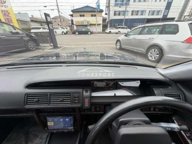 Nissan Cima 1988 thumbnail 21