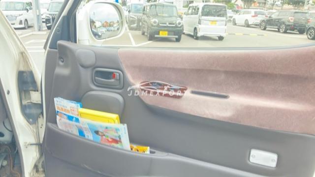 Toyota Hiace Wagon 1999 thumbnail 11