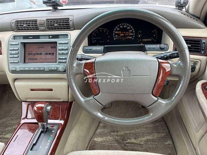 Toyota Crown 2000 thumbnail 9