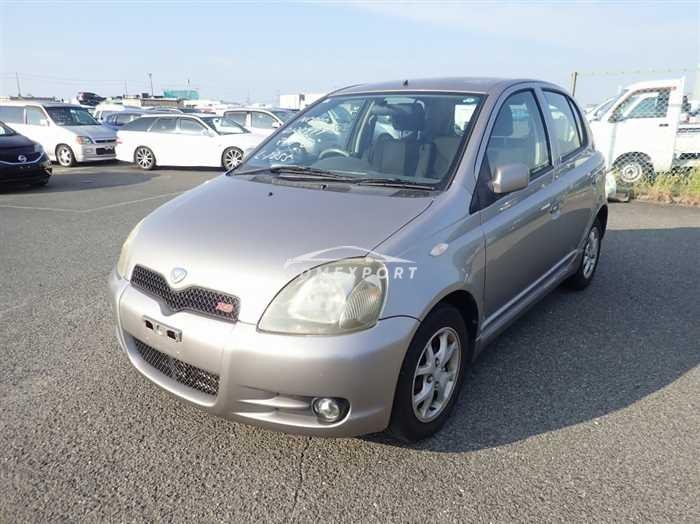 Toyota Vitz 2001 thumbnail 2