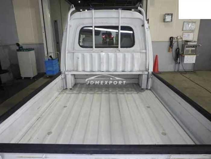 Daihatsu Hijet Truck 2000 thumbnail 4