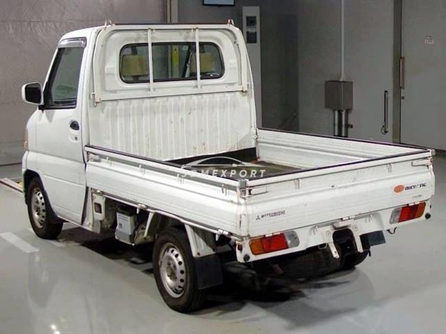 Mitsubishi Minicab Truck 2001 thumbnail 2