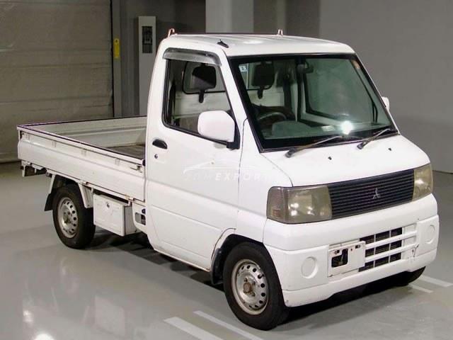 Mitsubishi Minicab Truck 2001