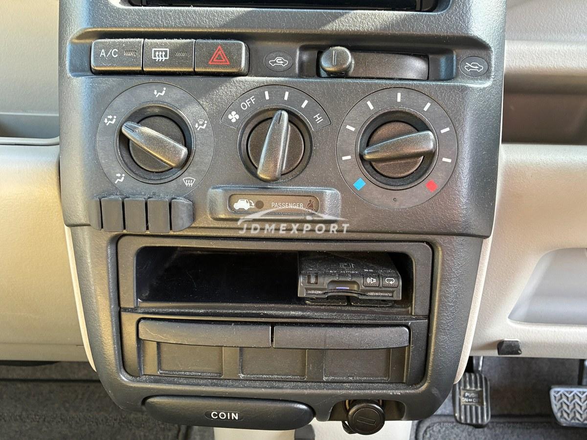 Toyota bB 2001 thumbnail 40
