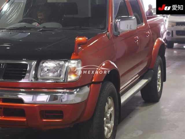 Nissan Datsun Pickup 2000 thumbnail 8
