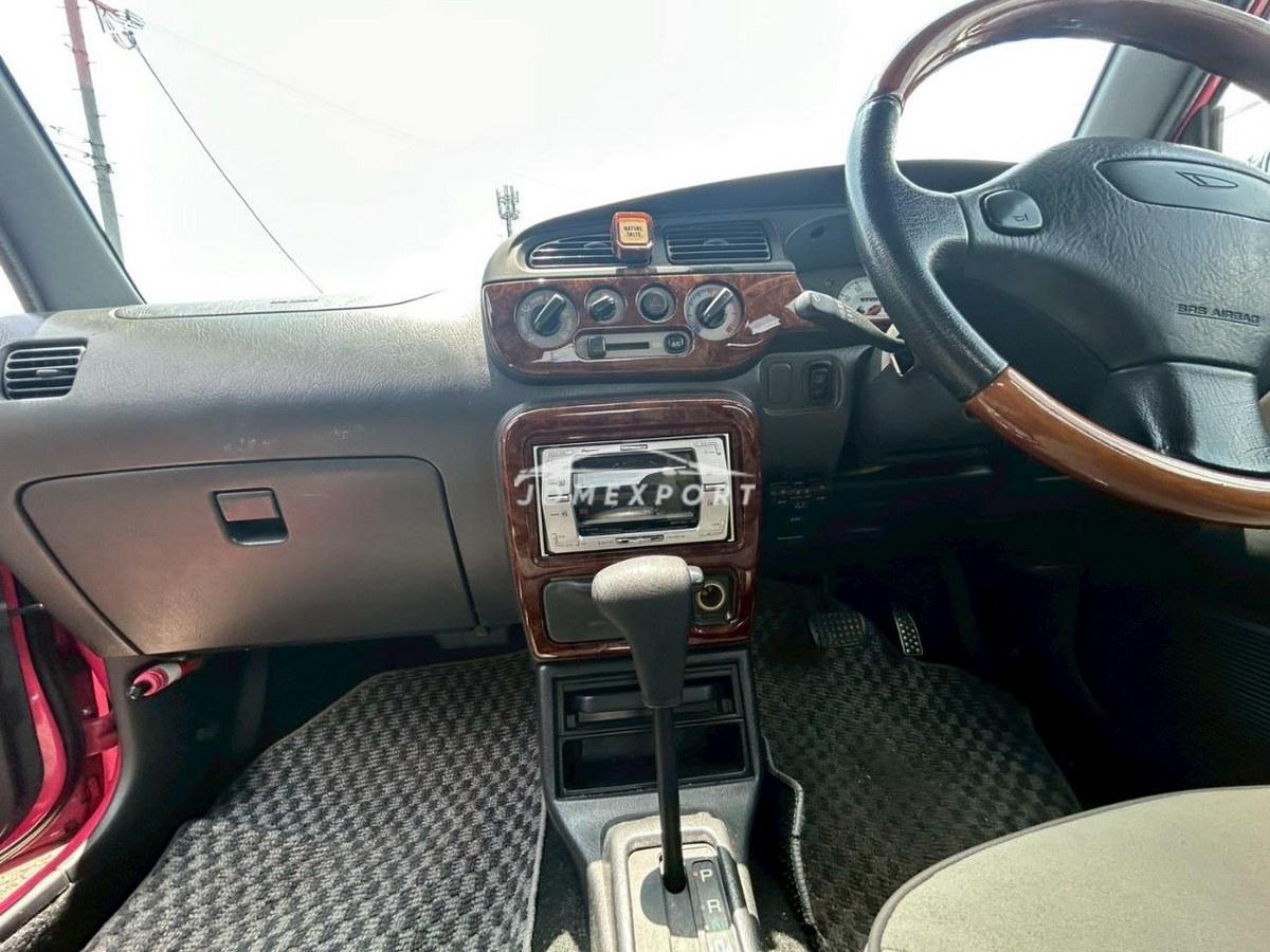 Daihatsu Mira Gino 2001 thumbnail 33