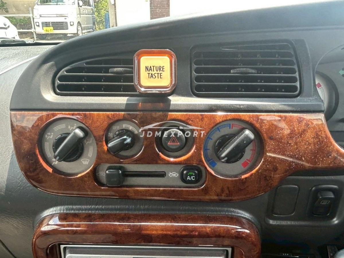 Daihatsu Mira Gino 2001 thumbnail 34
