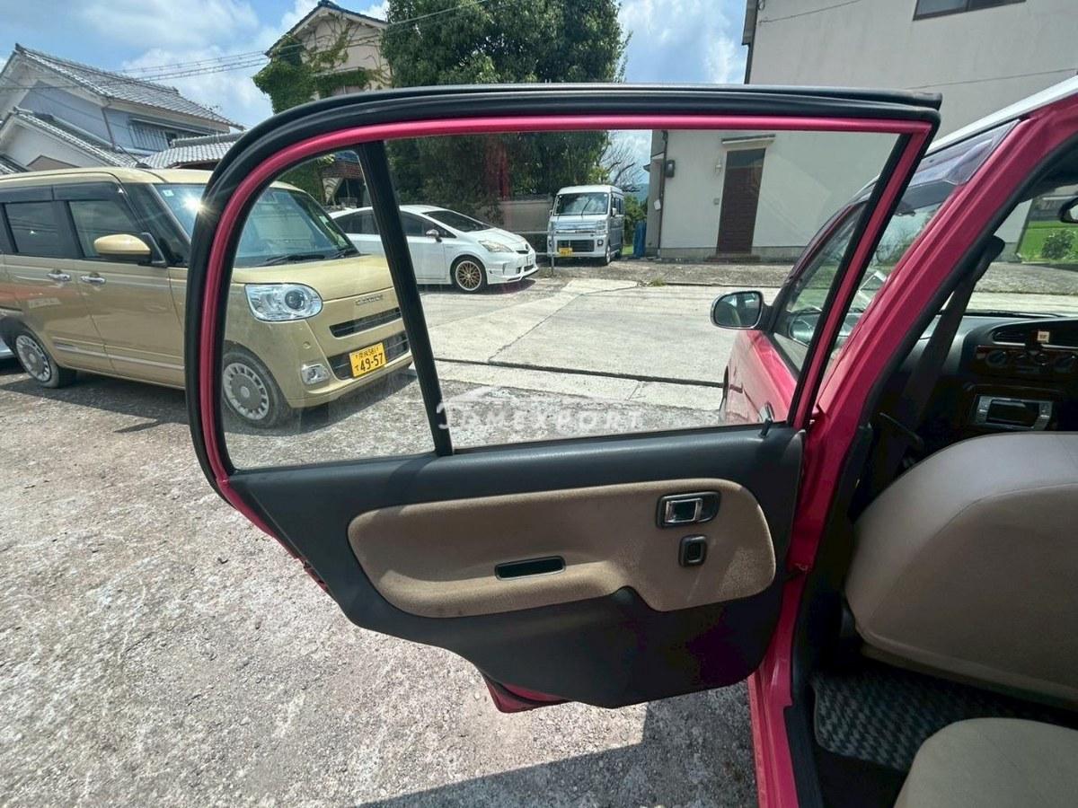 Daihatsu Mira Gino 2001 thumbnail 21