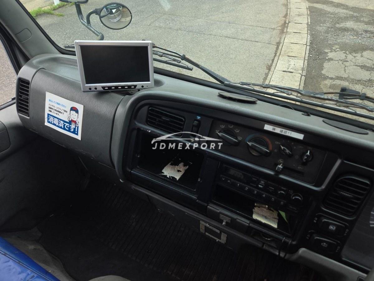 Mitsubishi Fuso Canter 1997 thumbnail 12