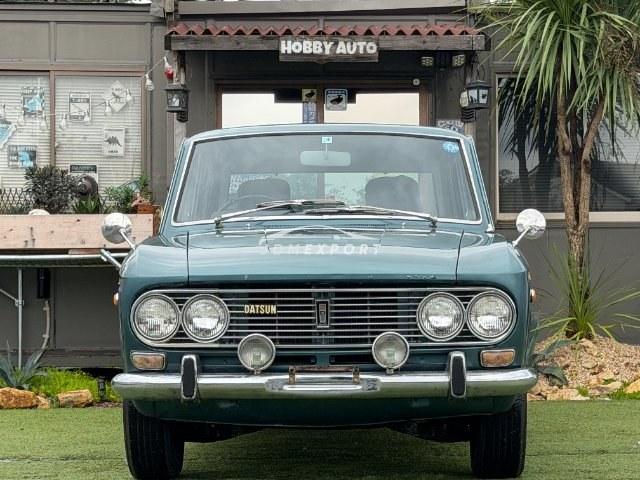 Nissan Bluebird 1966 thumbnail 24