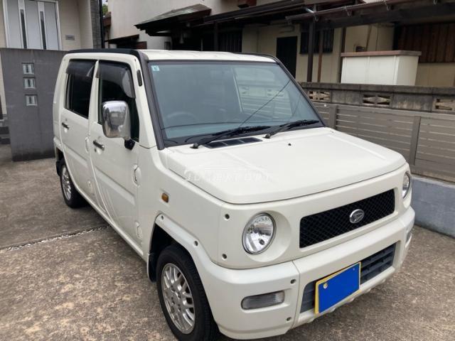 Daihatsu Naked 2001