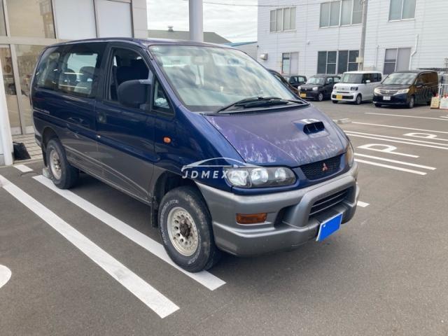 Mitsubishi Delica Spacegear 1998