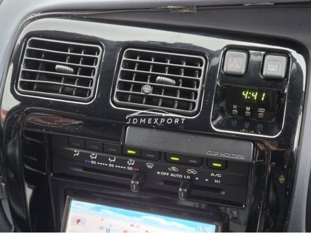 Toyota Hilux Surf 1998 thumbnail 6