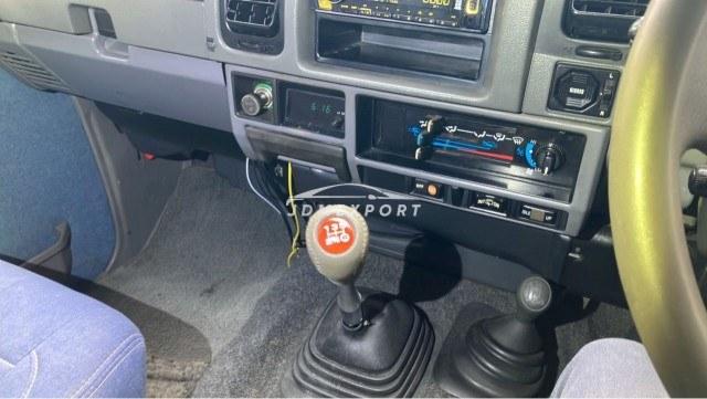 Toyota Land Cruiser Prado 1995 thumbnail 15