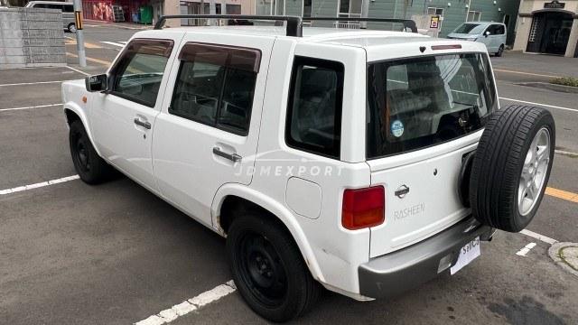 Nissan Rasheen 1995 thumbnail 14