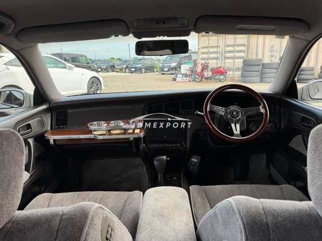 Toyota Crown Majesta 1993 thumbnail 2