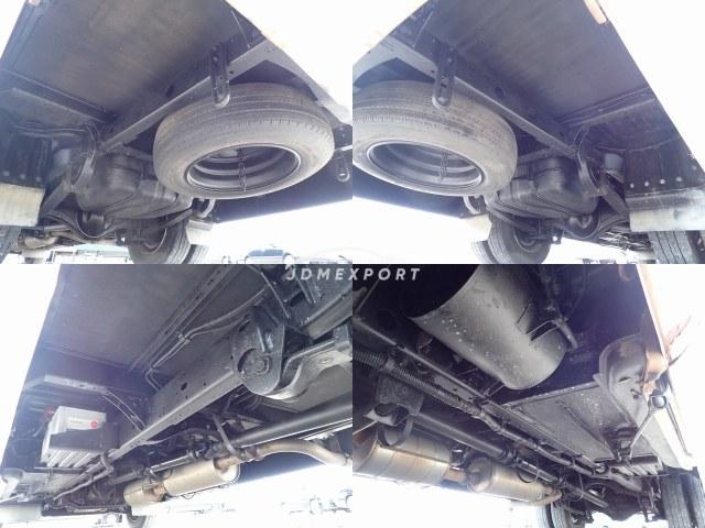 Toyota Coaster 1995 thumbnail 12