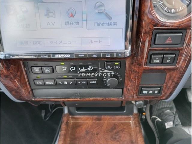 Toyota Land Cruiser Prado 1998 thumbnail 9