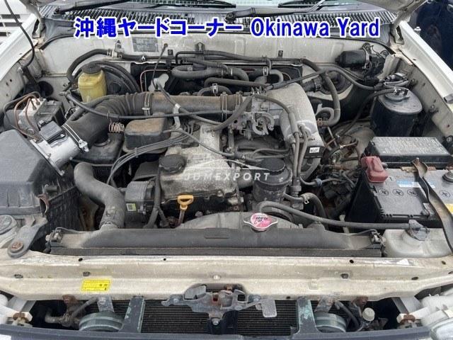 Toyota Hilux Surf 1999 thumbnail 12