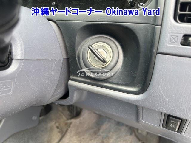 Toyota Hilux Surf 1999 thumbnail 6