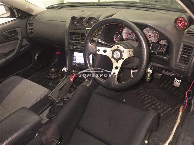 Nissan Skyline 1998 thumbnail 4