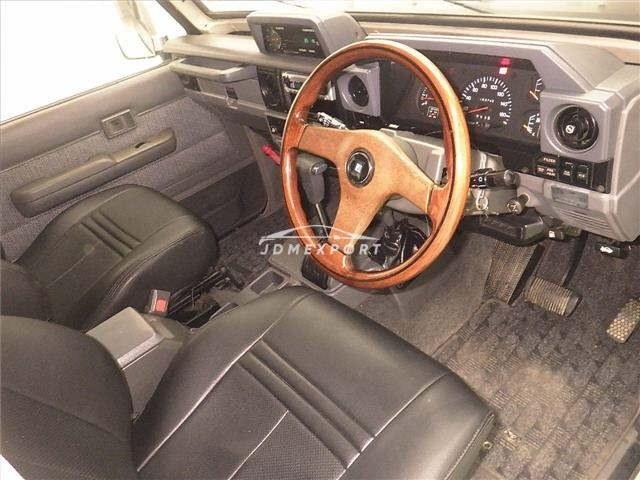 Toyota Land Cruiser 1992 thumbnail 4