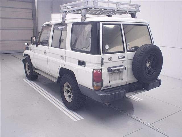 Toyota Land Cruiser 1993 thumbnail 2