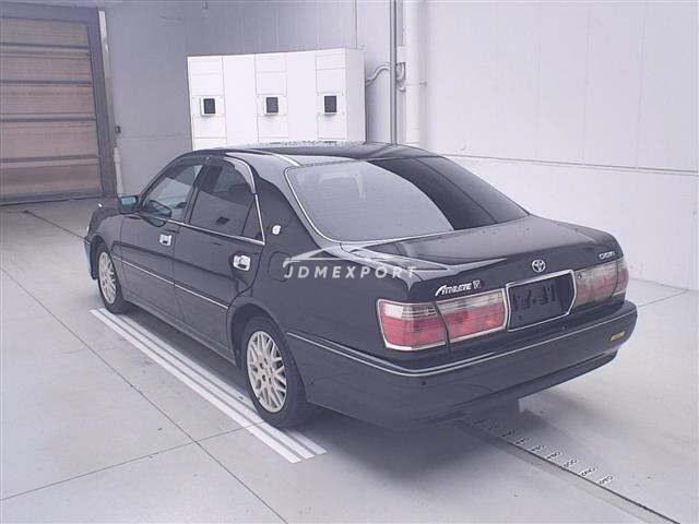 Toyota Crown 2000 thumbnail 2