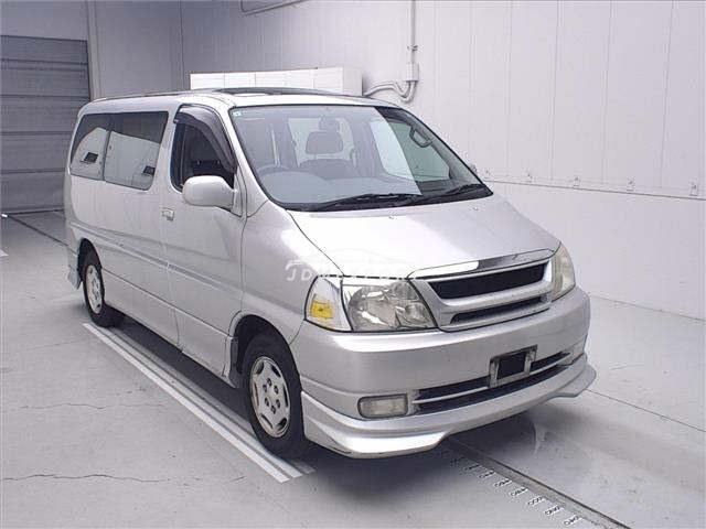 Toyota Granvia 1999