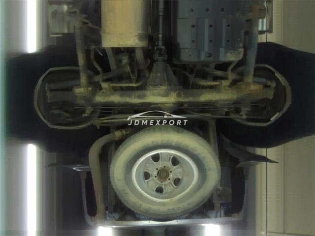 Toyota Hilux Surf 2001 thumbnail 12