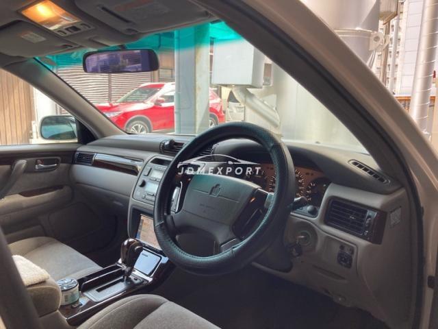 Toyota Crown 2000 thumbnail 11